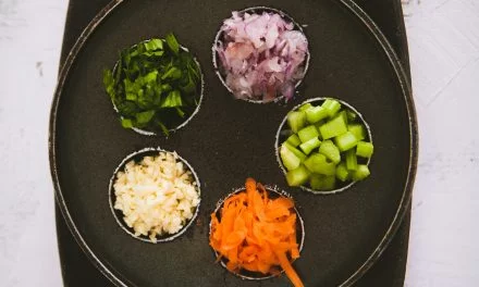 Foodie Revolution : Recettes Végé pour Food Lovers Engagés