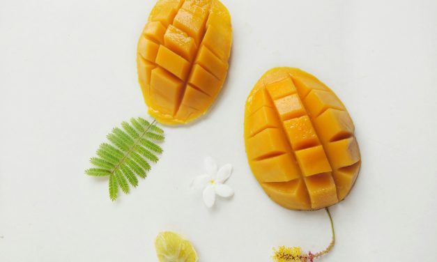Originalité Végétale: &lsquo;Steaks&rsquo; de Chou-Fleur et Sauce Mangue-Gingembre au Thermomix