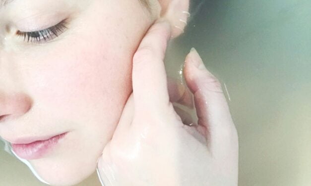 Protéger sa Peau Quotidiennement : Guide contre les Polluants Environnementaux