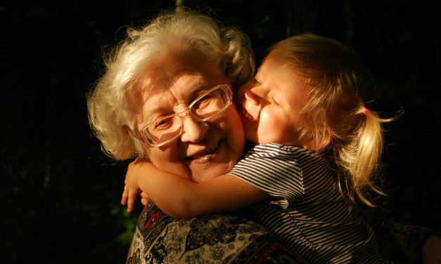 Les Constellations Familiales : Dévoiler les Mystères de l’Âme Familiale