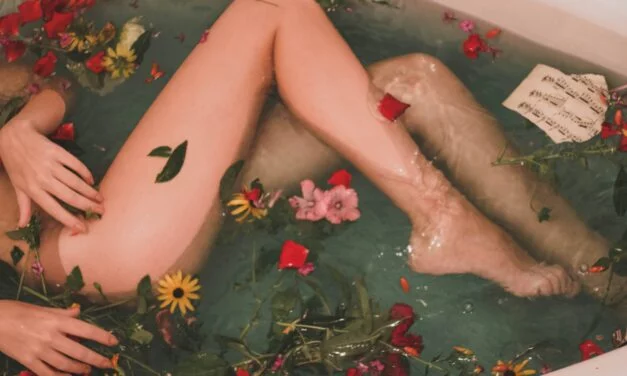 Ondes de Beauté: Des Soins Aquatiques pour Revitaliser le Corps