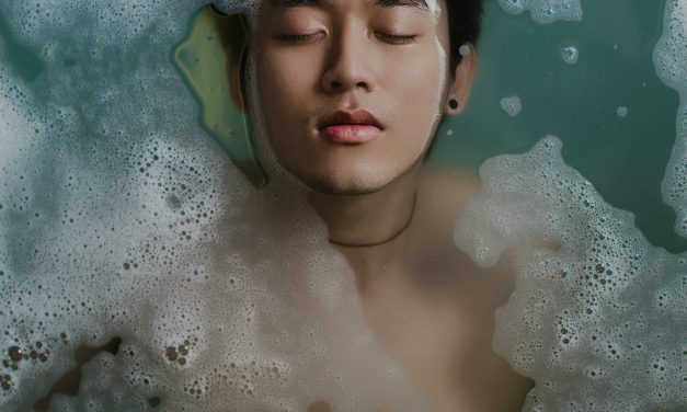 L&rsquo;Élixir de Beauté Naturelle: Redécouvrir l&rsquo;Eau Kangen® et ses Bienfaits Cosmétiques