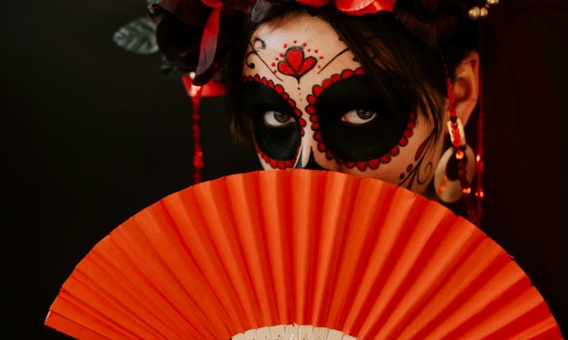 Exploration Intime: Les Boules de Geisha pour un Périnée en Force