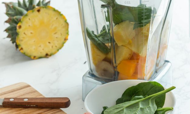 Smoothie Énergétique Kangen : Ananas, Mangue et Banane pour un Matin Revigorant