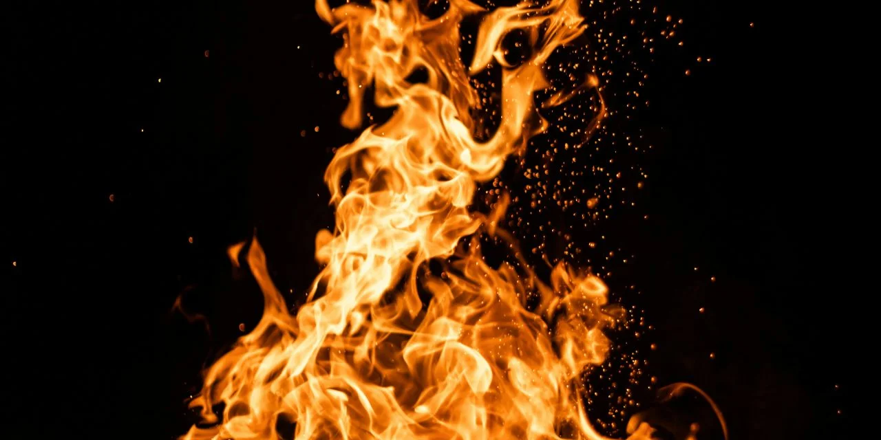 Feu Intérieur : Comprendre l’Inflammation pour Préserver votre Santé