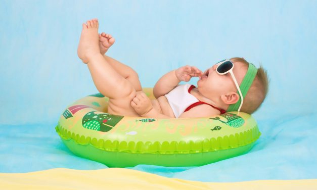 Hydratation des Bébés: Guide pour une Santé Optimale et une Croissance Épanouie